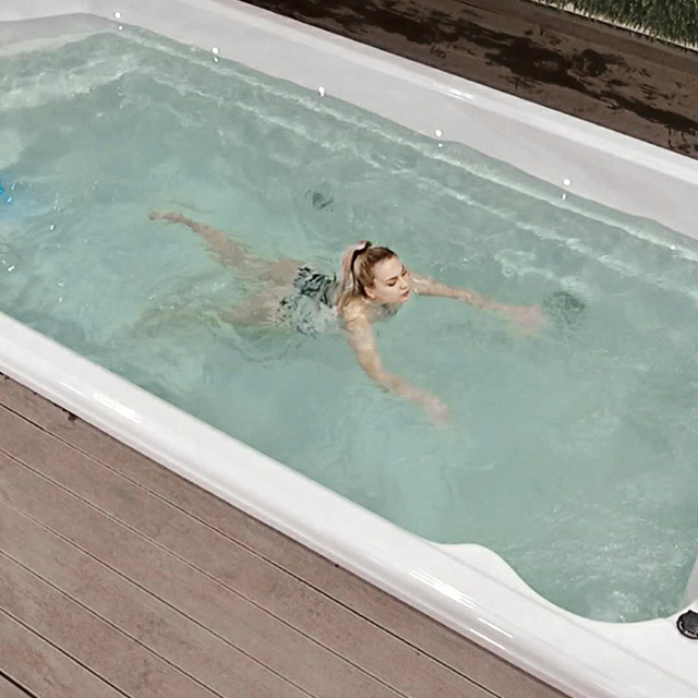 BG-6625 Bigeer New Design Balboa System Swim Pool Spa Bathtub Round Hot Tub With Overflow System 